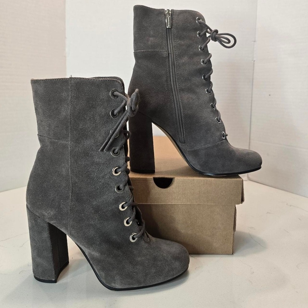 VINCE CAMUTO TEISHA GRAY SUEDE BOOT Womens 7.5